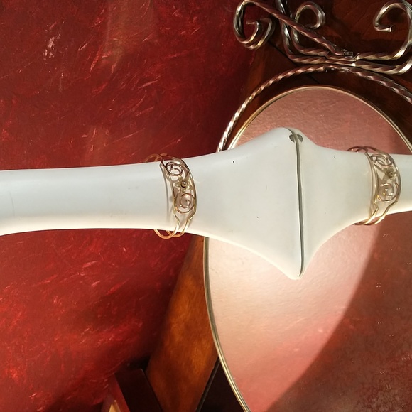 Krementz Jewelry - Krementz Two Toned Rose/Yellow Goldtone Bracelet - Vintage 1950s